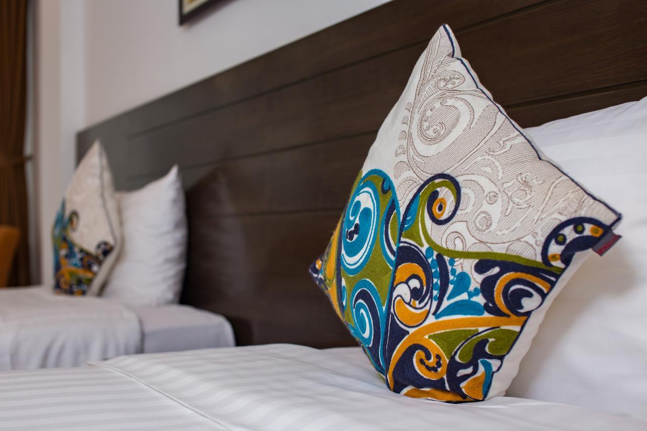 Thang Long Espana Hotel Ханой Екстериор снимка