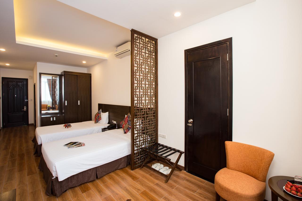 Thang Long Espana Hotel Ханой Екстериор снимка